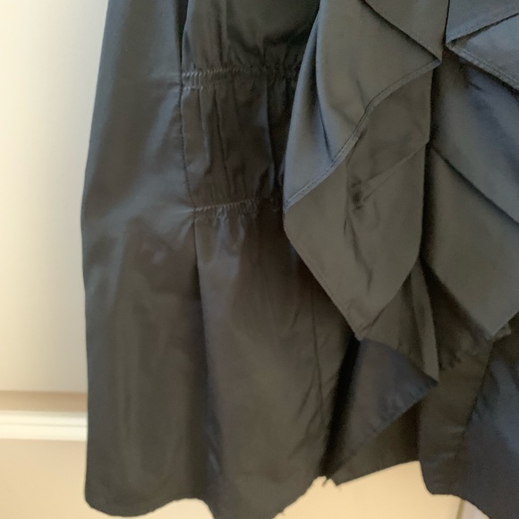 VINCE Blouse Ruffle Front Sleeveless Sz 2 - Picture 10 of 15